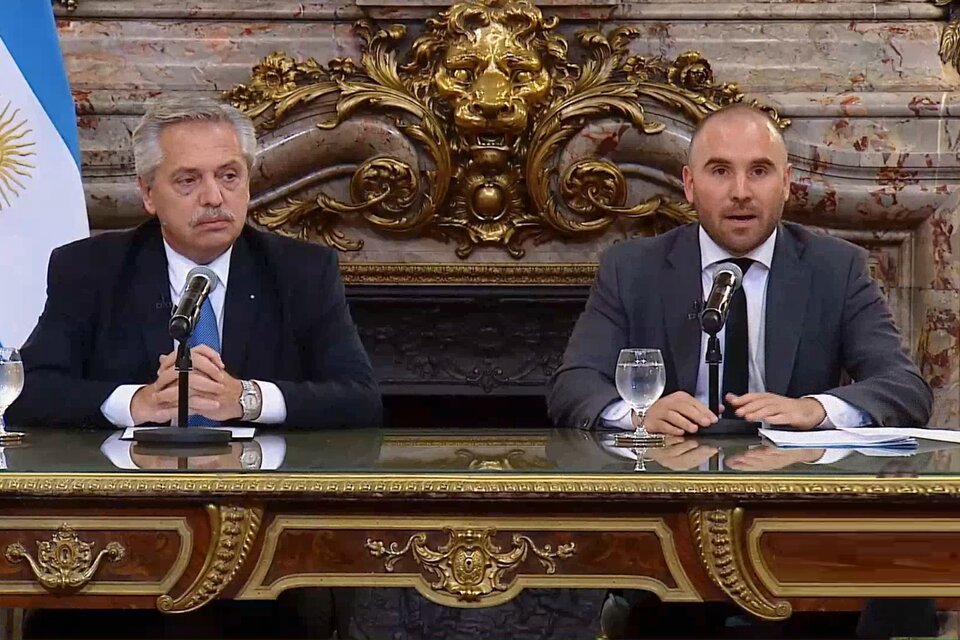 Alberto Fernández y Martín Guzmán anunciaron bono para jubilados y monotributistas