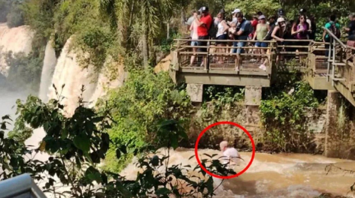 Encontraron muerto al turista que cayó al salto Bosetti en las Cataratas del Iguazú