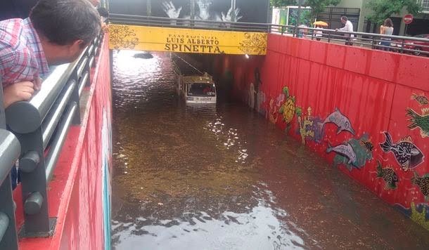 Fuertes lluvias en Buenos Aires: hubo inundaciones en varios barrios