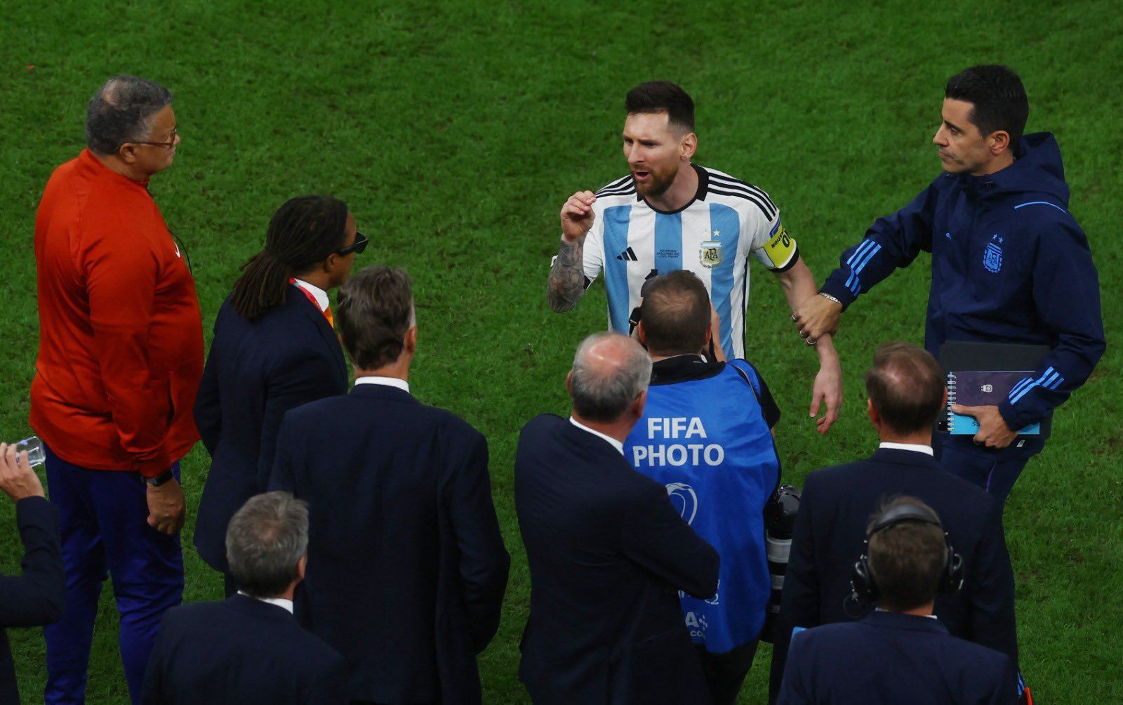 Messi: “Andá pa allá, bobo”