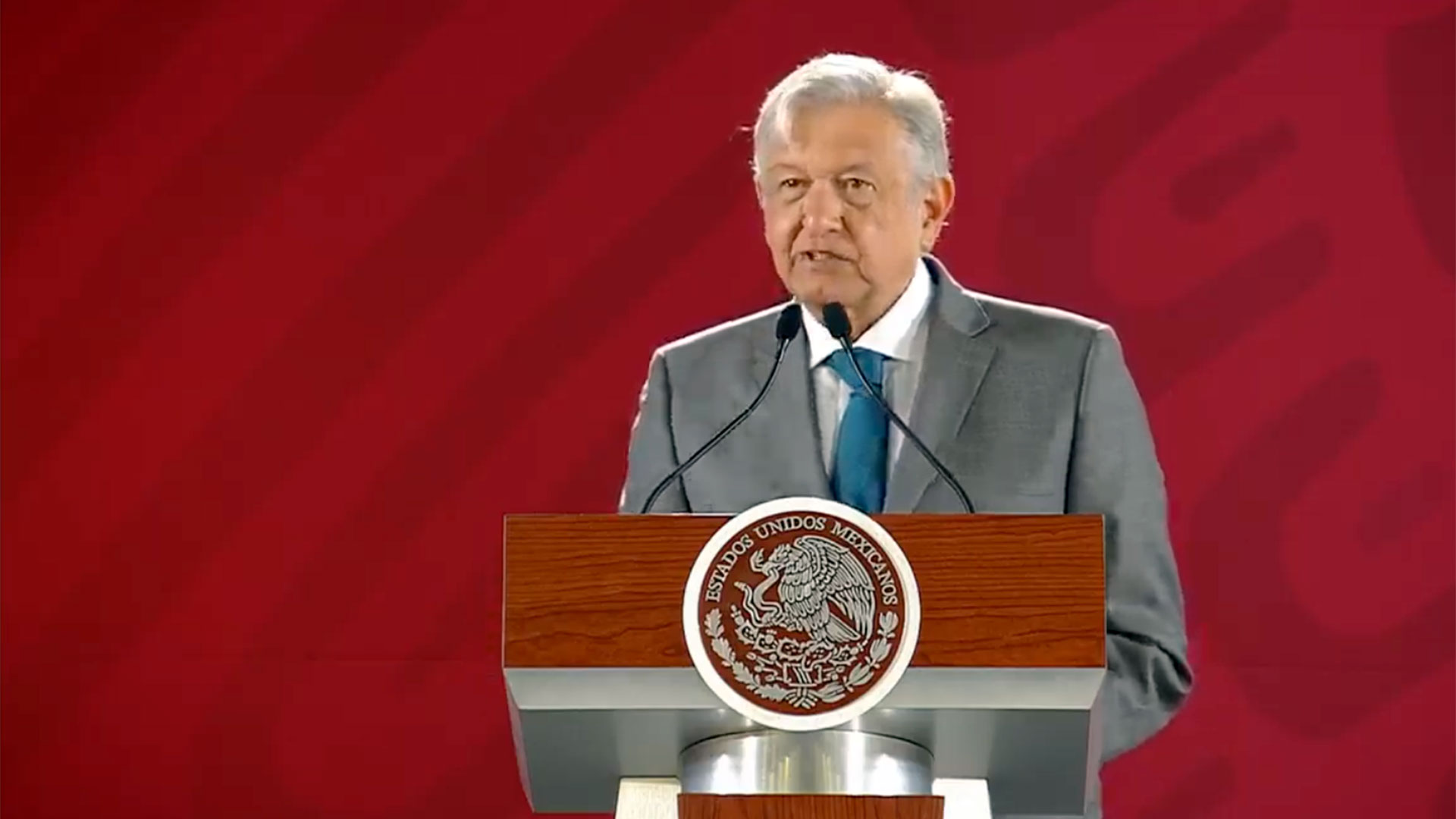 López Obrador habló sobre las PASO en Argentina y no se olvidó del FMI y Macri