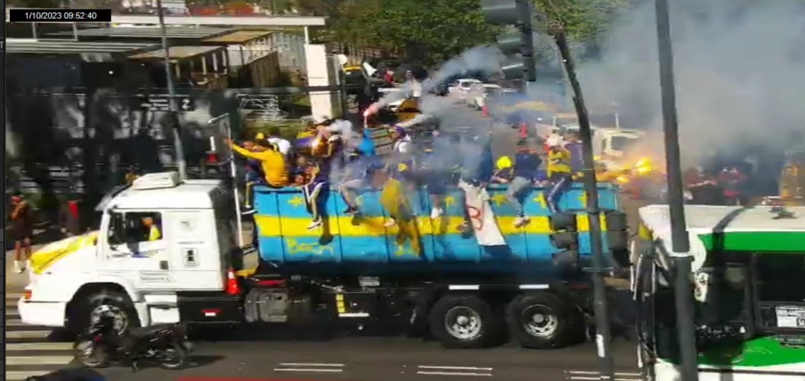 Hinchas de Boca atacaron las oficinas de la fiscal Celsa Ramírez antes del Superclásico