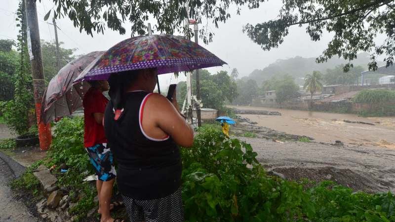 Se elevó a nueve el número de muertos por las lluvias en El Salvador