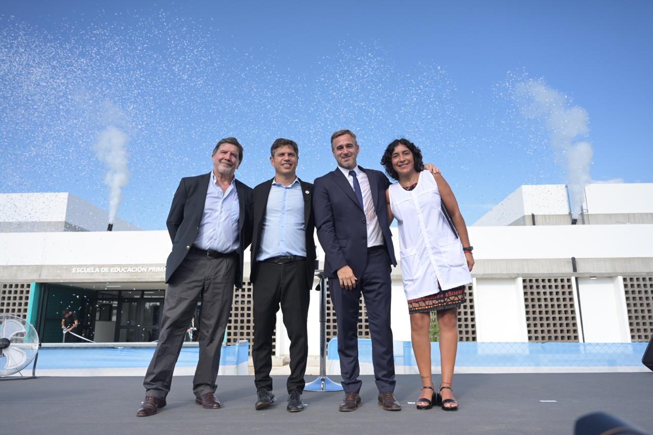 En el inicio de clases Achával inauguró el Polo Educativo de Villa Luján junto a Axel Kicillof