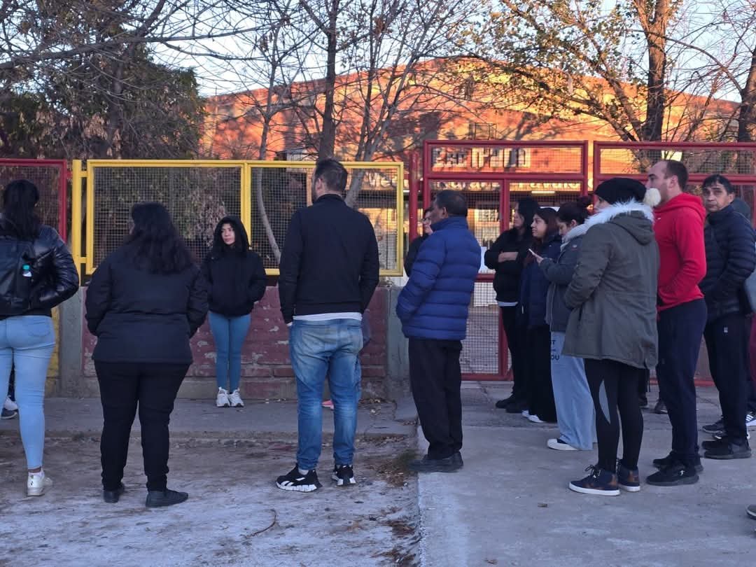 Descontrol en Neuquén: un alumno de 12 años llevó un arma y apuntó a niños de cuarto grado