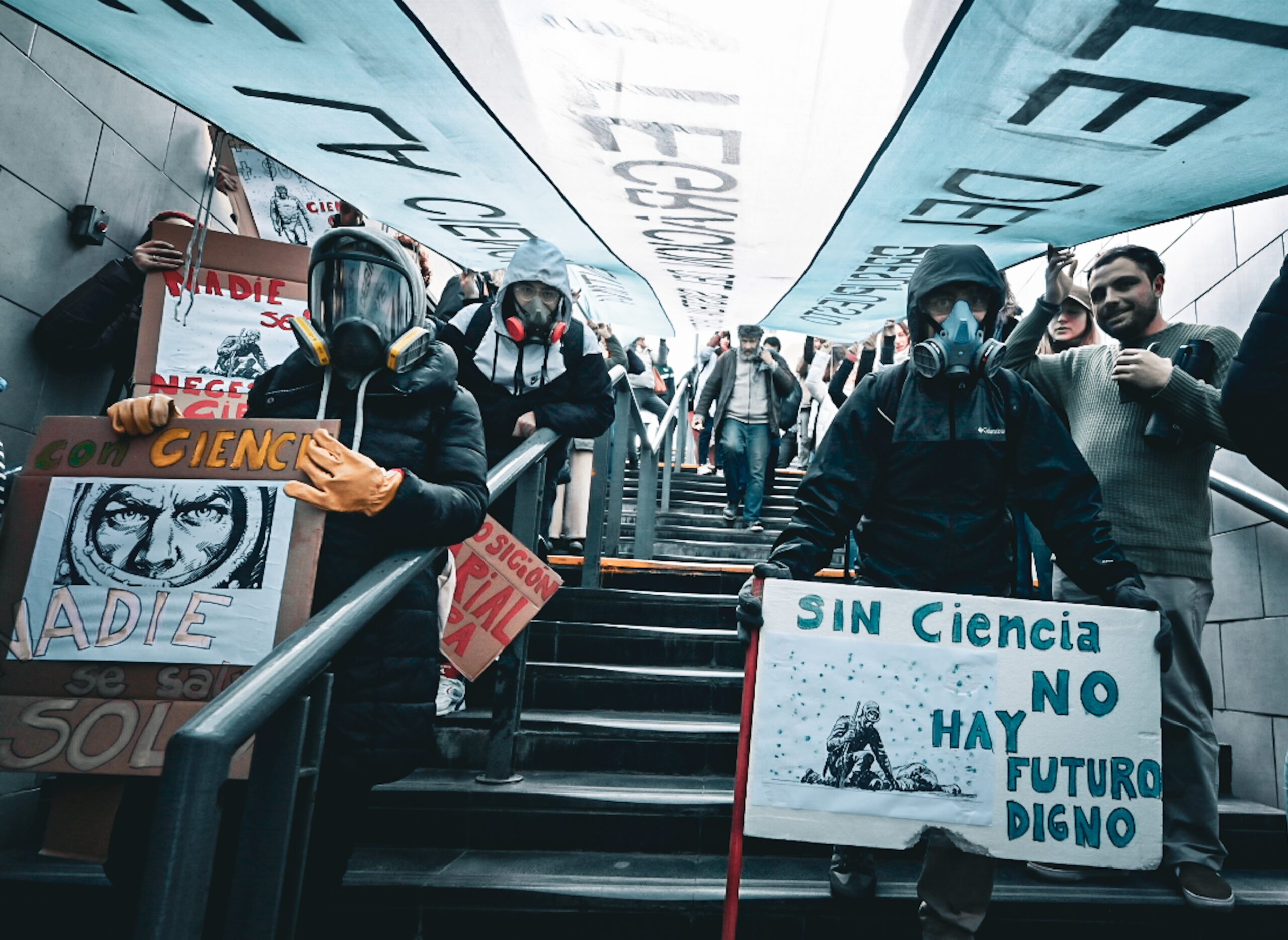 La comunidad científica se movilizó en todo el país para visibilizar la falta de inversión en el sector