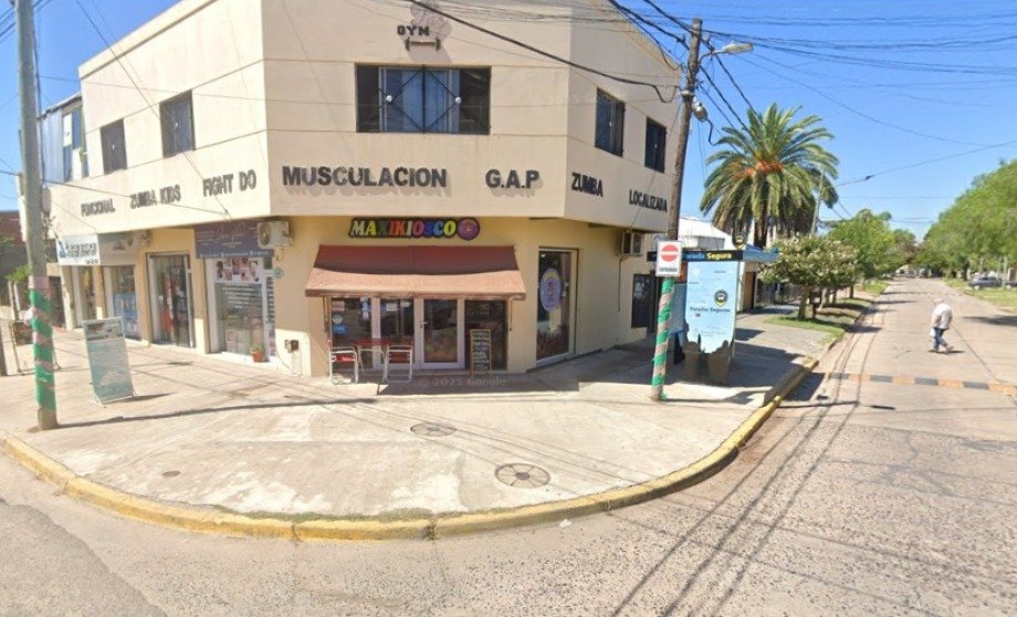 Policía mató a la novia de su ex mujer, se atrincheró en un gimnasio durante 10 horas y se suicidó