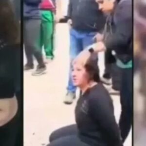 Comerciantes bolivianos desnudaron y le cortaron el pelo a una mujer tucumana acusada de robarles
