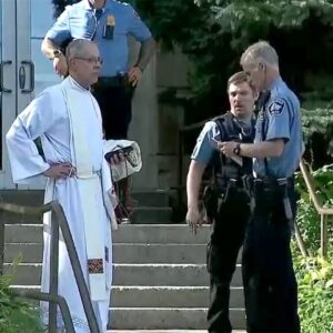 Dos niños muertos y 17 heridos tras un tiroteo en una escuela de Minneapolis