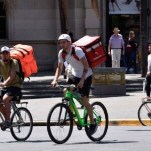 Con tener empleo no alcanza: revelan que 4,5 millones de trabajadores son pobres en Argentina