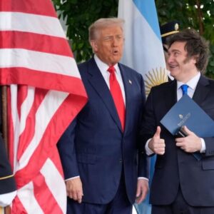 Milei comienza una semana de actividades dividida entre Estados Unidos y Chile