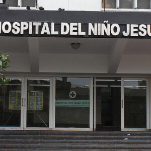 Santiago del Estero: detuvieron a una mujer por pegarle con un ladrillo en la cabeza a una beba de 4 meses