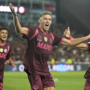 Histórico triunfo de Lanús ante Flamengo por 1-0, en la ida de la Recopa Sudamericana