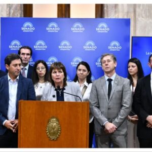 El Senado debate hoy la reforma laboral: el oficialismo hizo concesiones a gobernadores y a la CGT