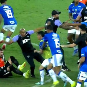 Escándalo: la final del Campeonato Mineiro brasileño terminó con una batalla campal