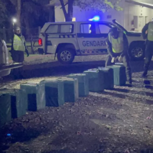 Dejaron abandonada una camioneta con 456 kilos de cocaína