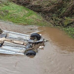 Santa Fe: cayó a un arroyo con su auto y sobrevivió 24 horas