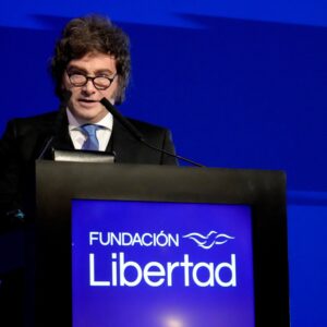 Milei repudió “el intento de asesinato” a Trump y dijo que la inflación “será derrotada”