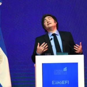 Milei en Expo EFI: “Las barbaridades que dicen los medios de comunicación nunca las vi en mi vida”