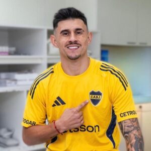 Adam Bareiro sufrió un doble desgarro y Boca lo pierde hasta después del Mundial