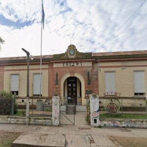Bragado: denunciaron a una preceptora por quedarse con 50 mil dólares de un viaje educativo