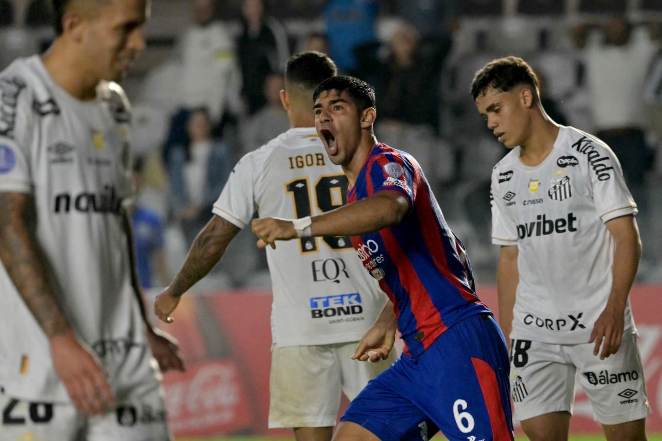 San Lorenzo empató con Santos y se acerca a clasificar en la Copa Sudamericana 2026