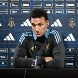 Scaloni, sobre el reemplazo de Balerdi para el Mundial: “Me voy a tomar uno o dos días más para anunciarlo”