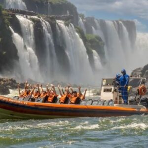 Tragedia en Cataratas: murió ahogado un joven neerlandés al volcar un bote turístico