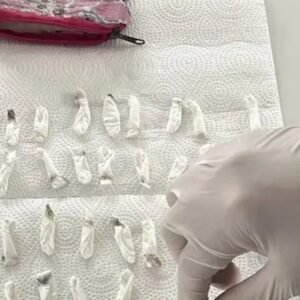 Un nene de 2 años encontró un monedero con 71 envoltorios de cocaína en el jardín de infantes