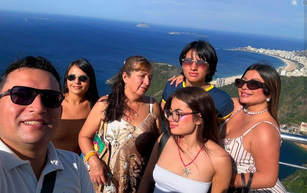 Tragedia en Río de Janeiro: tres integrantes de una familia colombiana murieron al caer un helicóptero turístico