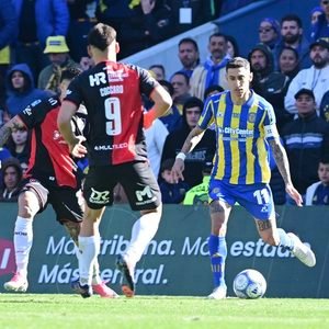 Envuelto en polémica, agónico empate de Newell’s en el clásico ante Rosario Central
