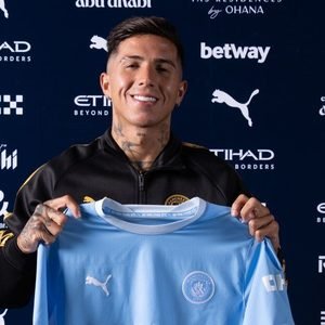 Enzo Fernández fue presentado en el Manchester City como nuevo refuerzo