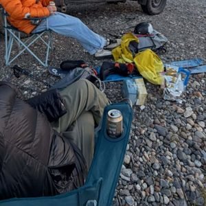Santa Cruz: murió una turista francesa tras una avalancha en el cerro Crestón
